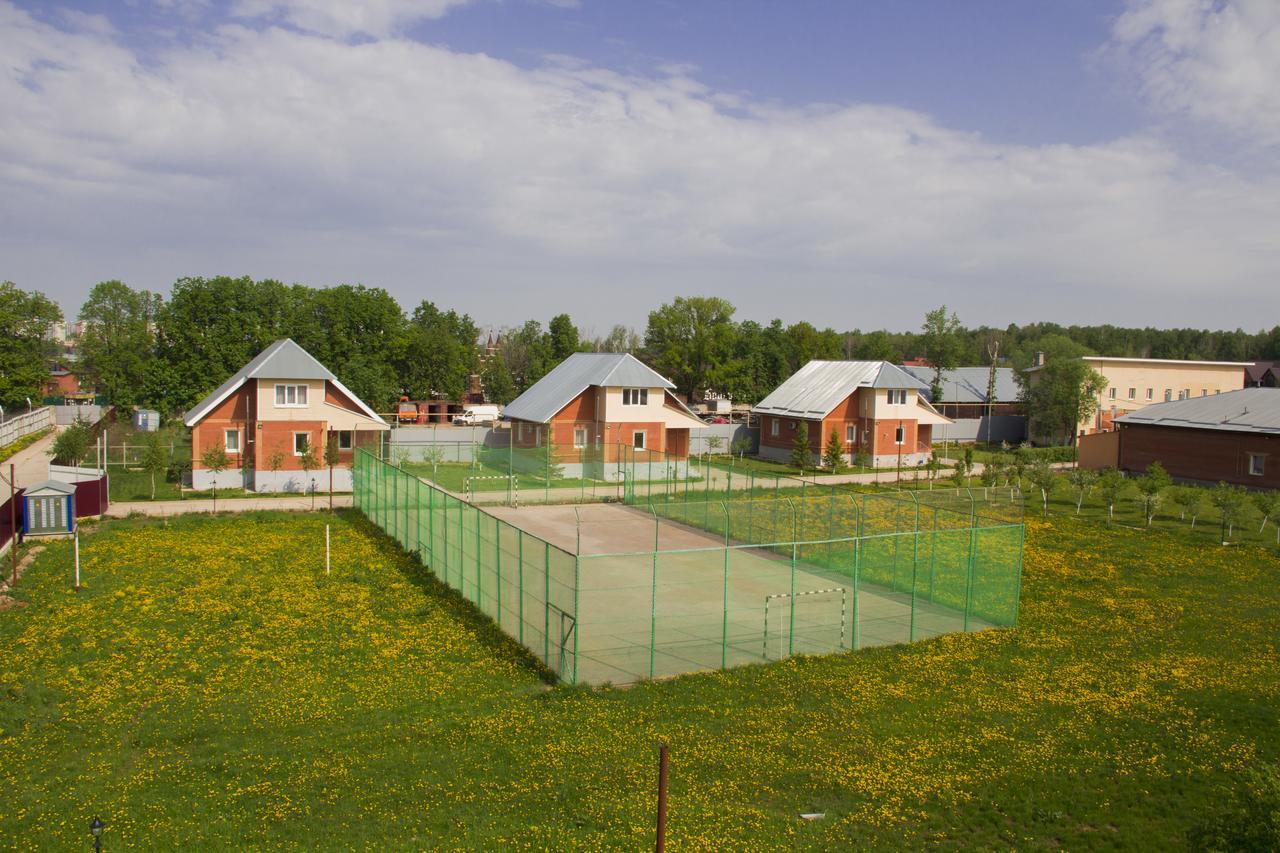 Uyut Vnukovo Hotel Moscú Exterior foto