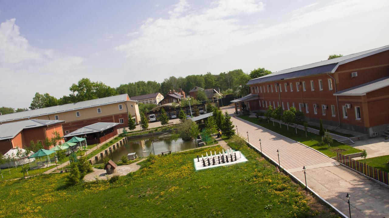 Uyut Vnukovo Hotel Moscú Exterior foto